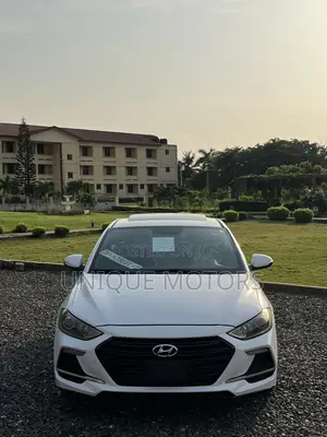 Hyundai Elantra Sport 2018 White