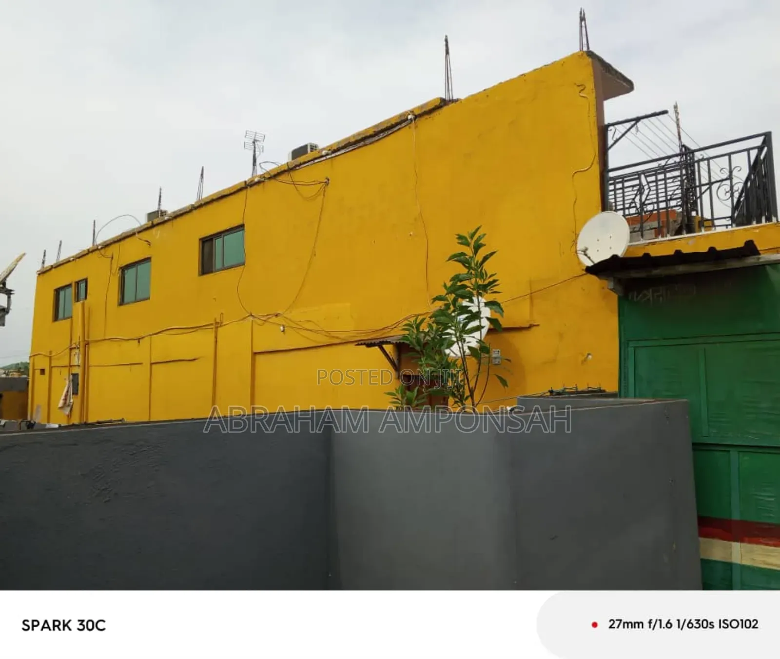 3bdrm House in P Matters Estate, New Mamprobi for sale