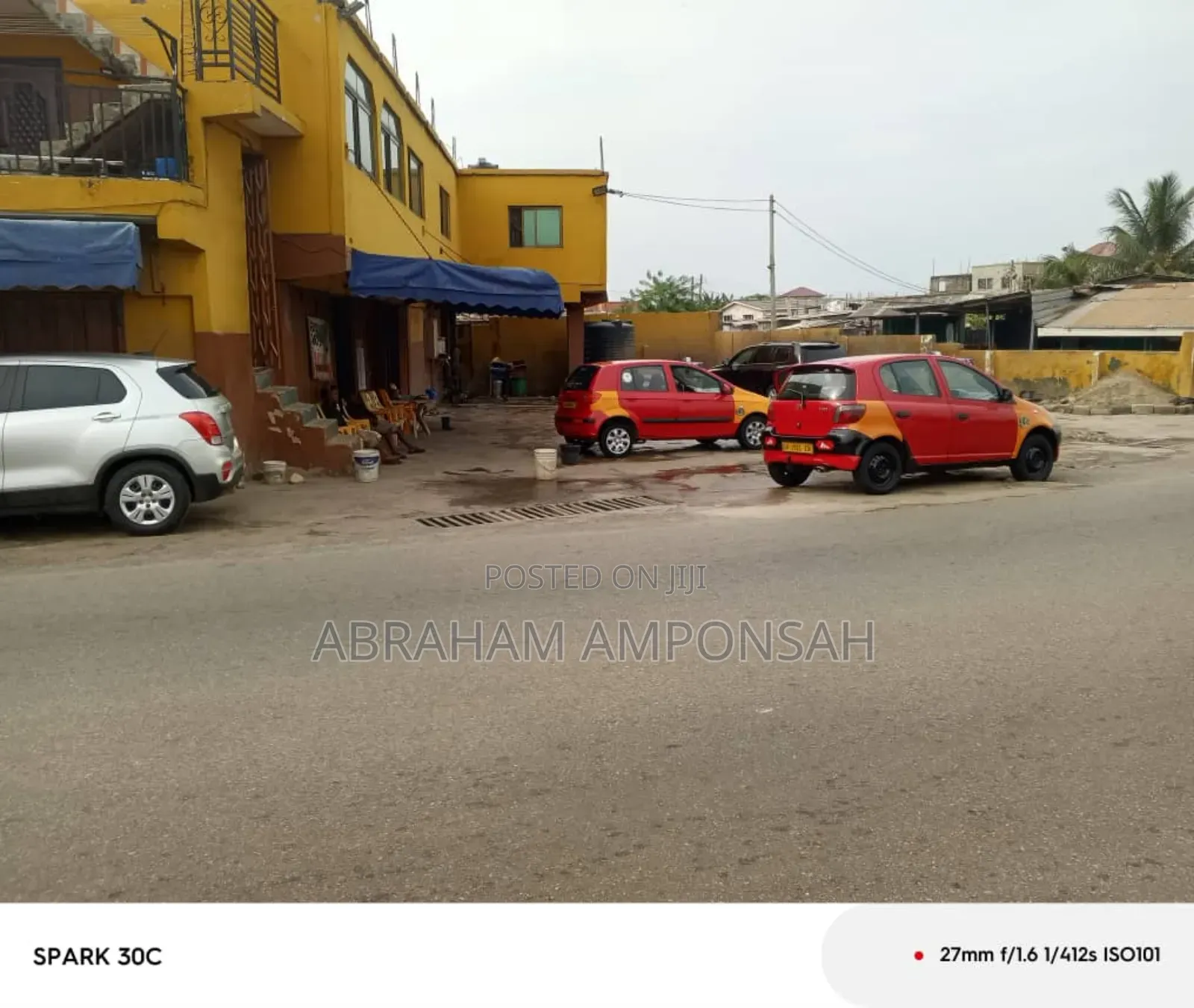 3bdrm House in P Matters Estate, New Mamprobi for sale
