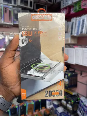 The Emopol Gh Pw-01 Is the Ultimate "Do-It-All" Power Bank