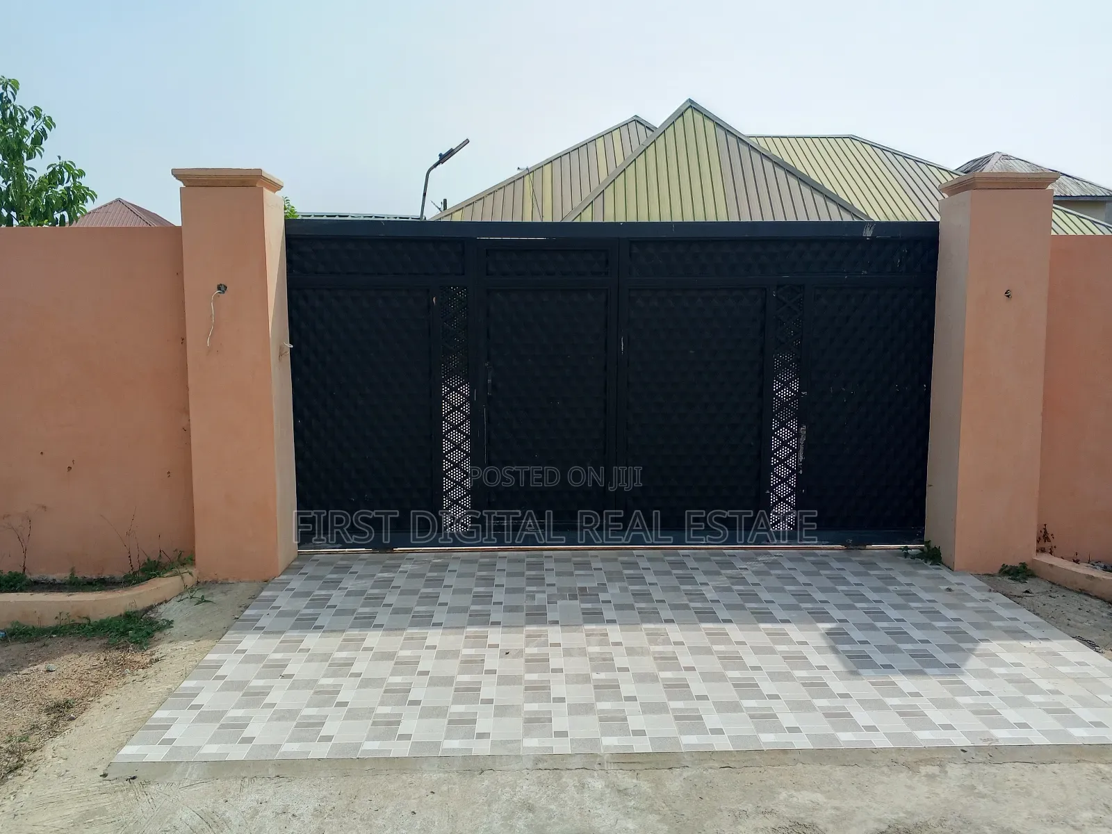 4 Bedroom for Sale at Millennium City