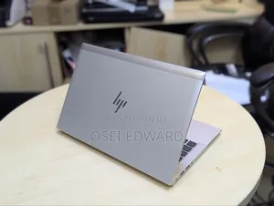 Laptop HP EliteBook 640 G10 16GB Intel Core I5 SSD 256GB