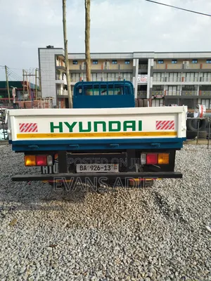 Hyundai Hyundai