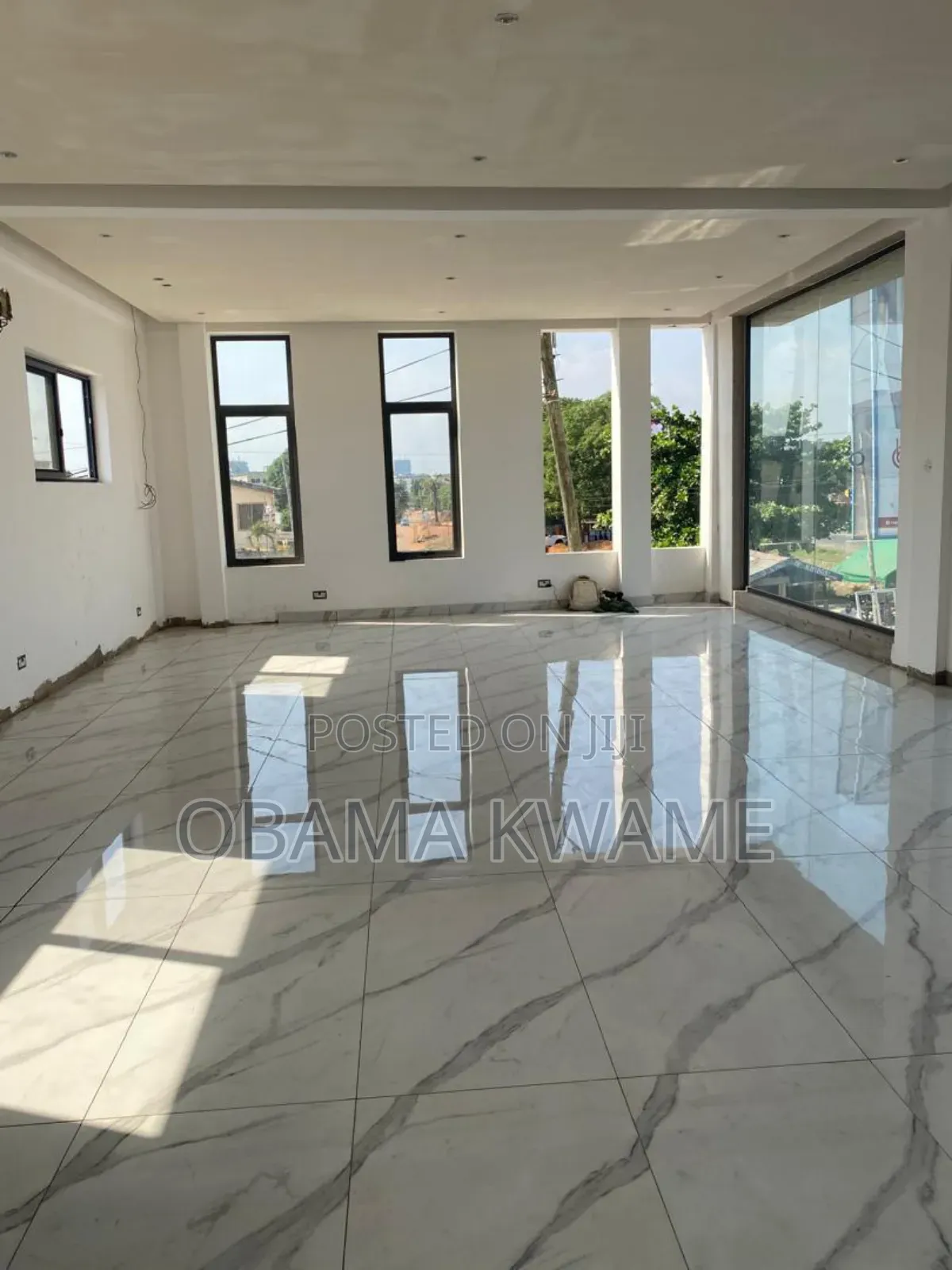 300sqm or 3 Floors Office Space for Rent at Labone