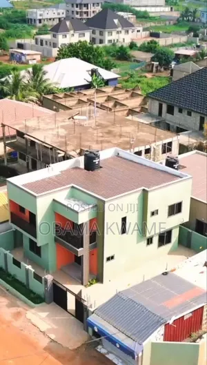 4bdrm House in Laryea Homes, Amrahia for sale