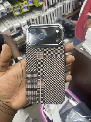 Carbon Fiber Case for iPhone 17 Pro Max