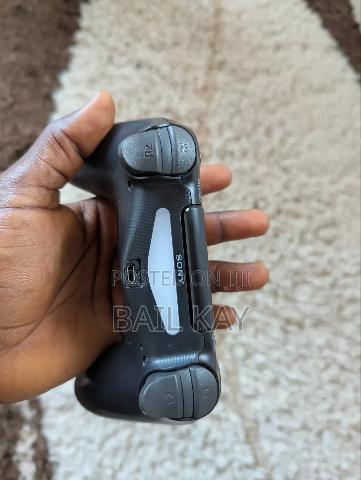 An Original Sony Ps4 Wireless Controller
