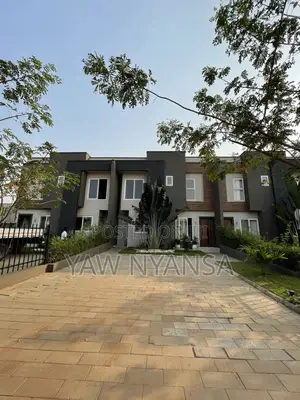 Furnished 3bdrm Duplex in East Legon for sale