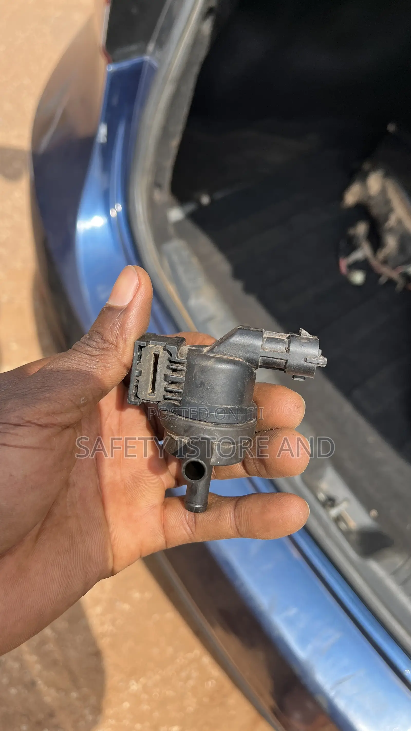 Evaporative Emission Valve/Purge