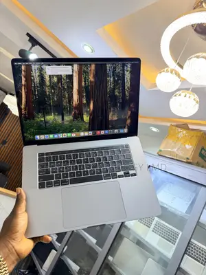Laptop Apple MacBook Pro 2019 16GB Intel Core i9 SSD 1T