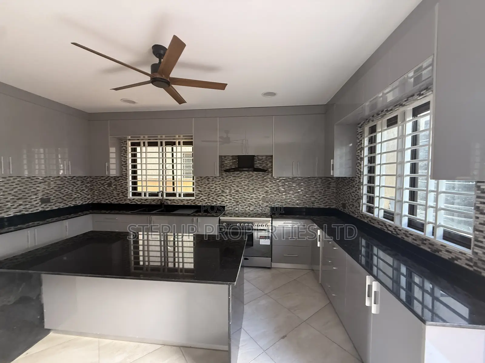 4bdrm House in East Airport, Tseaddo for rent