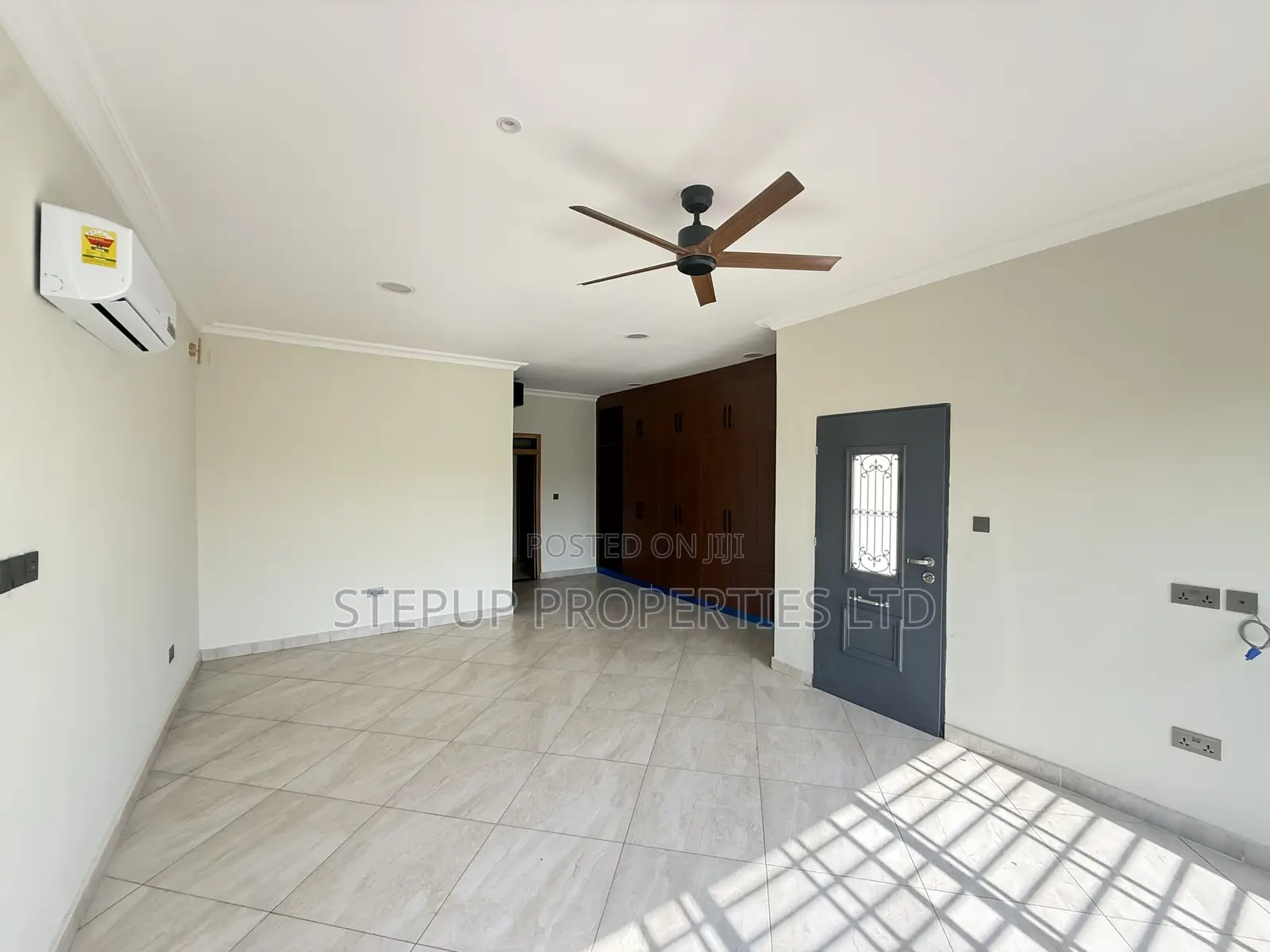 4bdrm House in East Airport, Tseaddo for rent