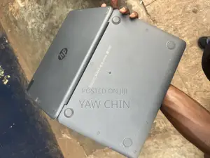 Laptop HP 15 4GB Intel SSD 60GB
