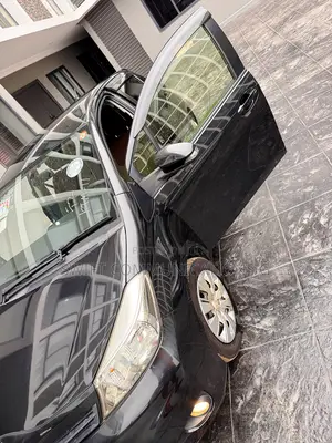 Toyota Vitz 1.3 FWD 5dr 2013 Black