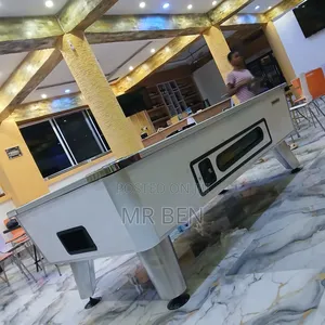 Professional Pool Table/Snooker