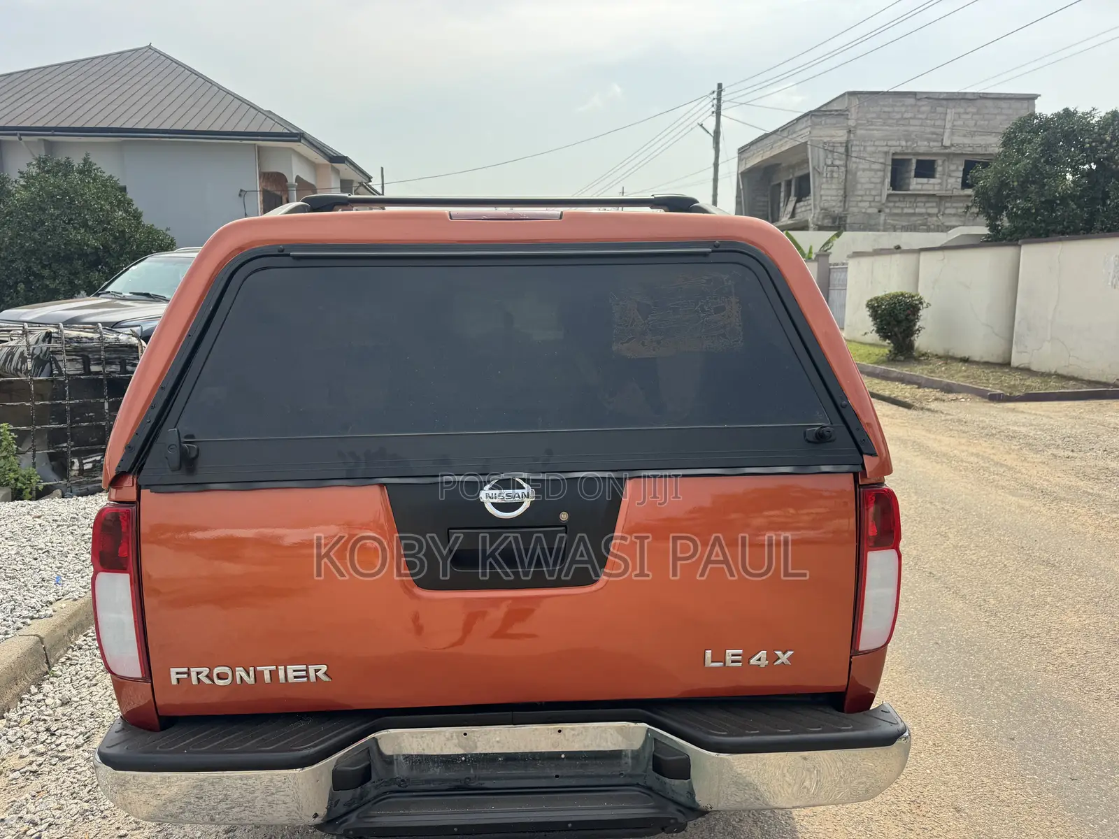 Nissan Frontier King Cab SE V6 2011 Brown