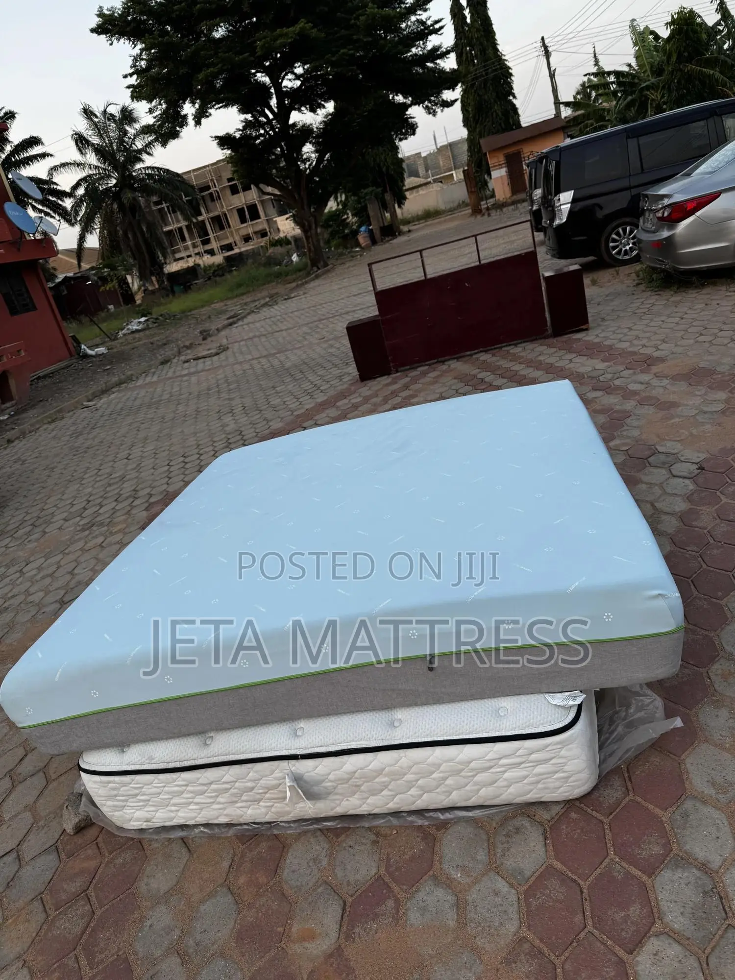 Tempur-pedic Mattress( King Size (76/80/12)