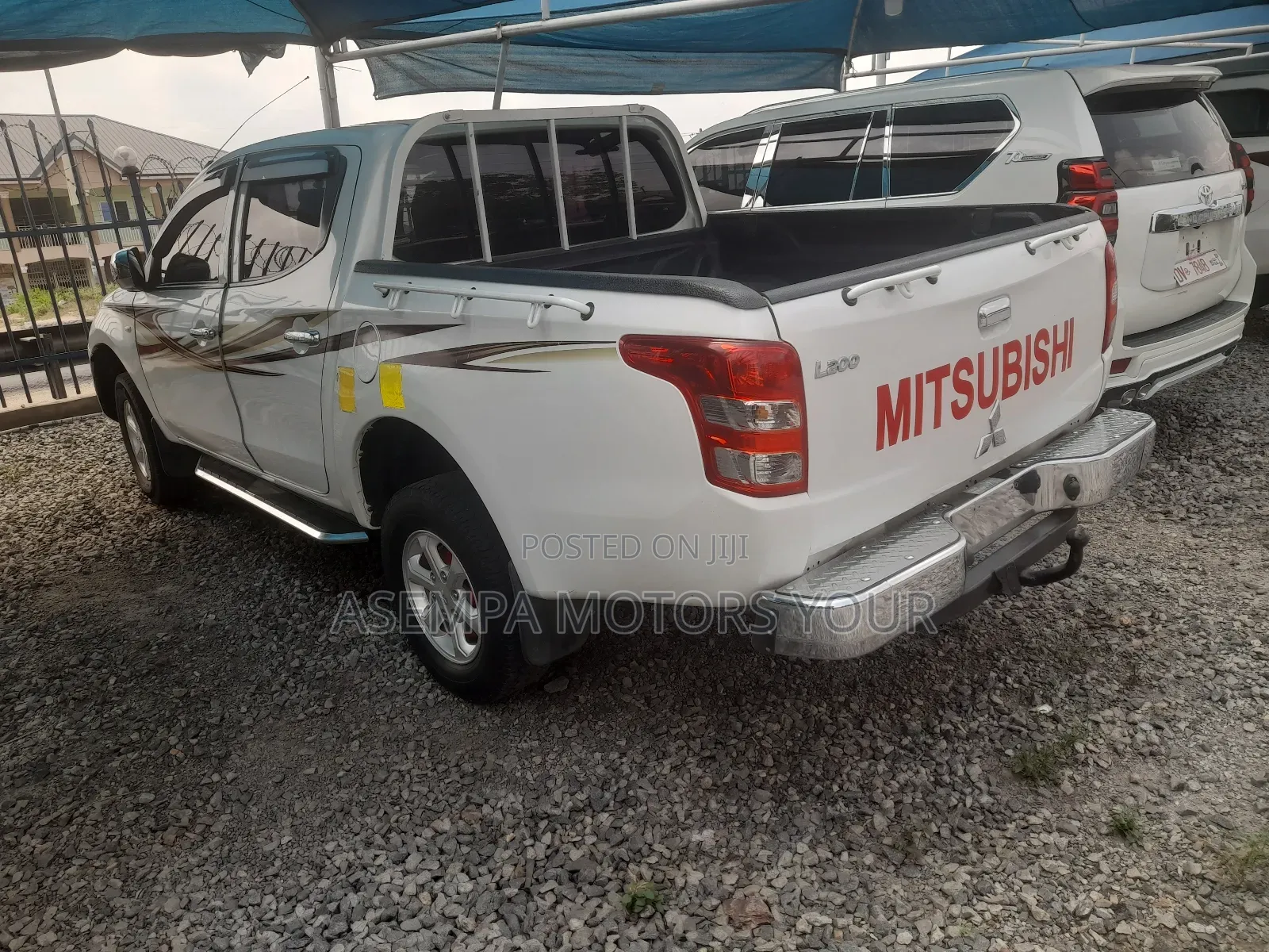 Mitsubishi L200 Double Cab 2.2 4WD 2018 White
