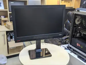 Desktop Computer Lenovo ThinkCentre M900 8GB Intel Core I5 SSD 256GB