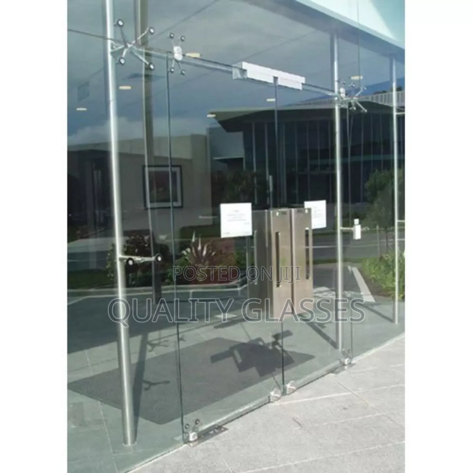 Frameless Glazz Doorr