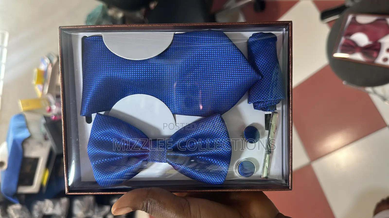 Quality Tie/Bow Tie/Cufflinks/Pocket Handkerchiefs