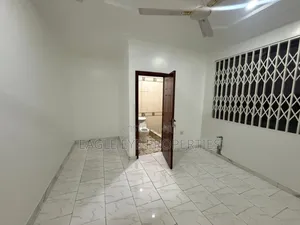 6bdrm House in Oyarifa for sale