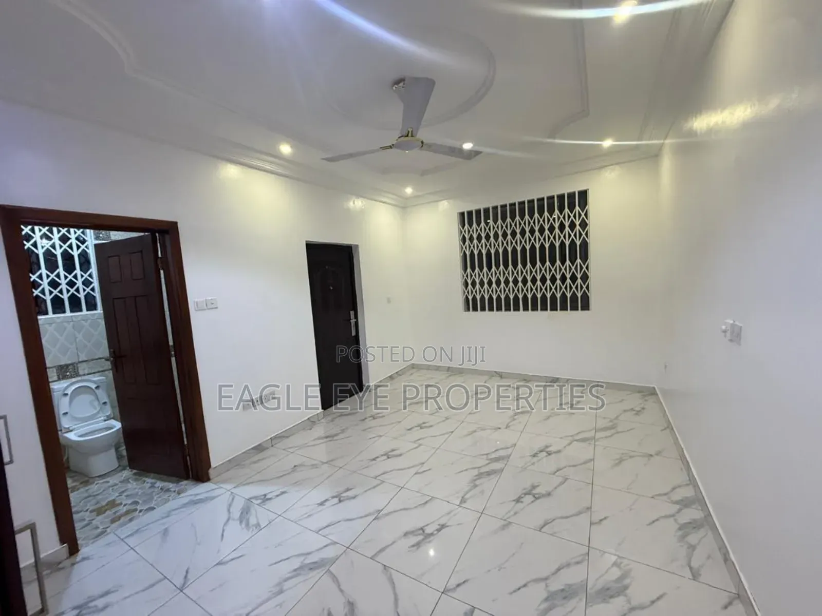 6bdrm House in Oyarifa for sale