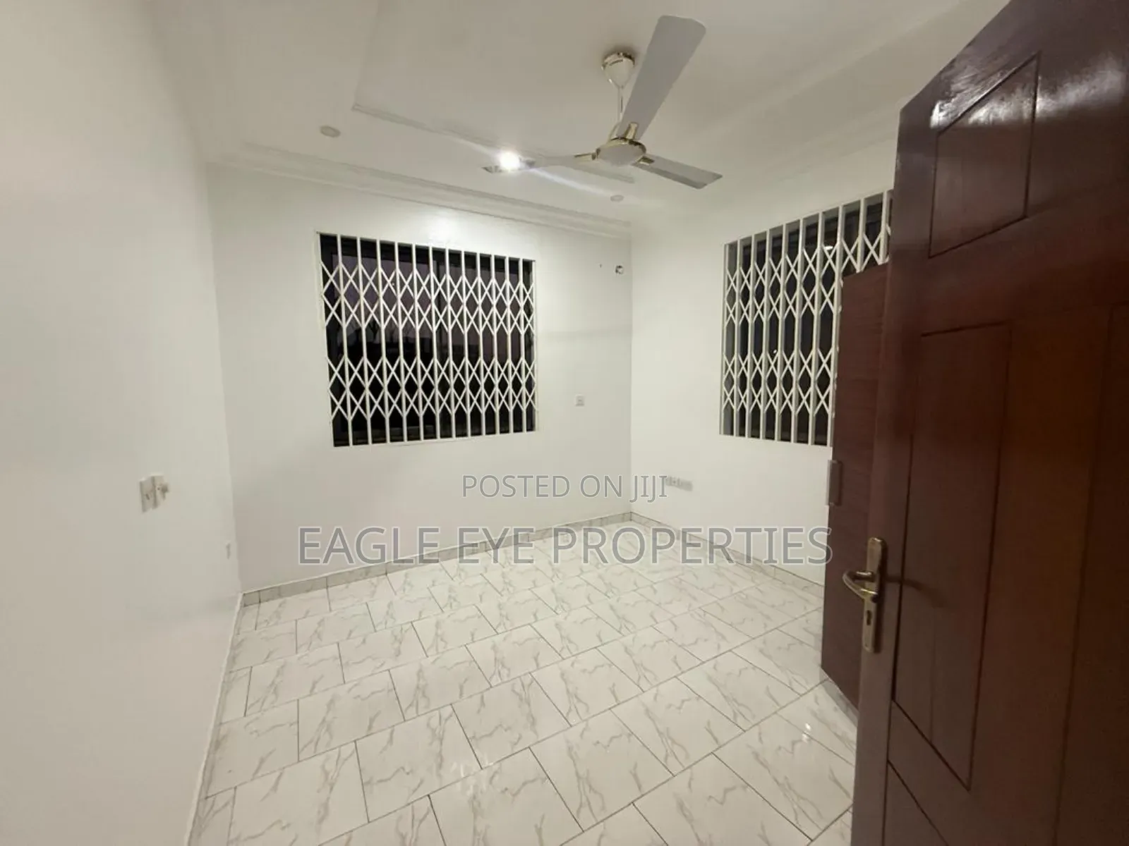 6bdrm House in Oyarifa for sale