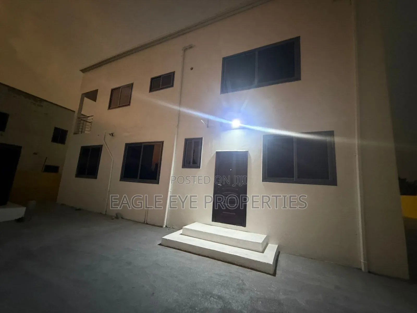 6bdrm House in Oyarifa for sale