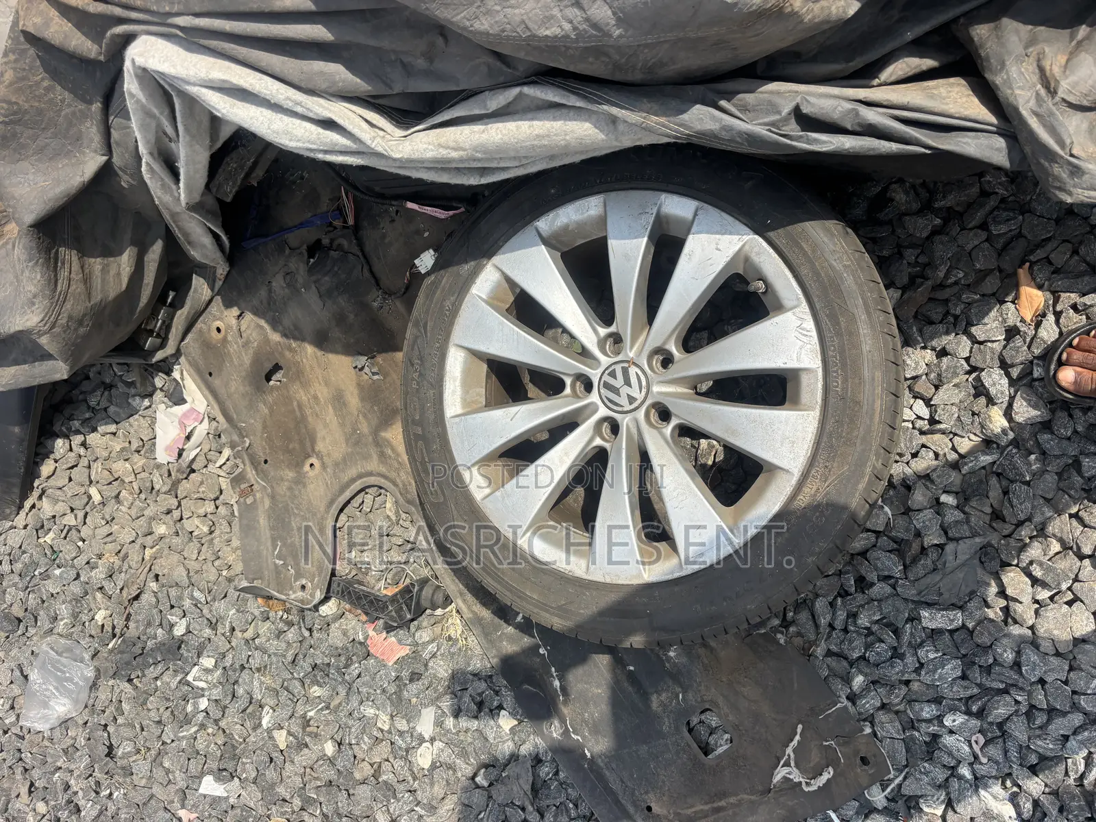 Vw Tyre and Rim17” 1 Set X 4 PCS