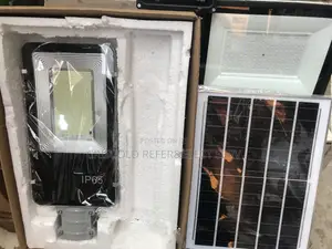 300w Solar Streetlight / Rechargeable Streetlight