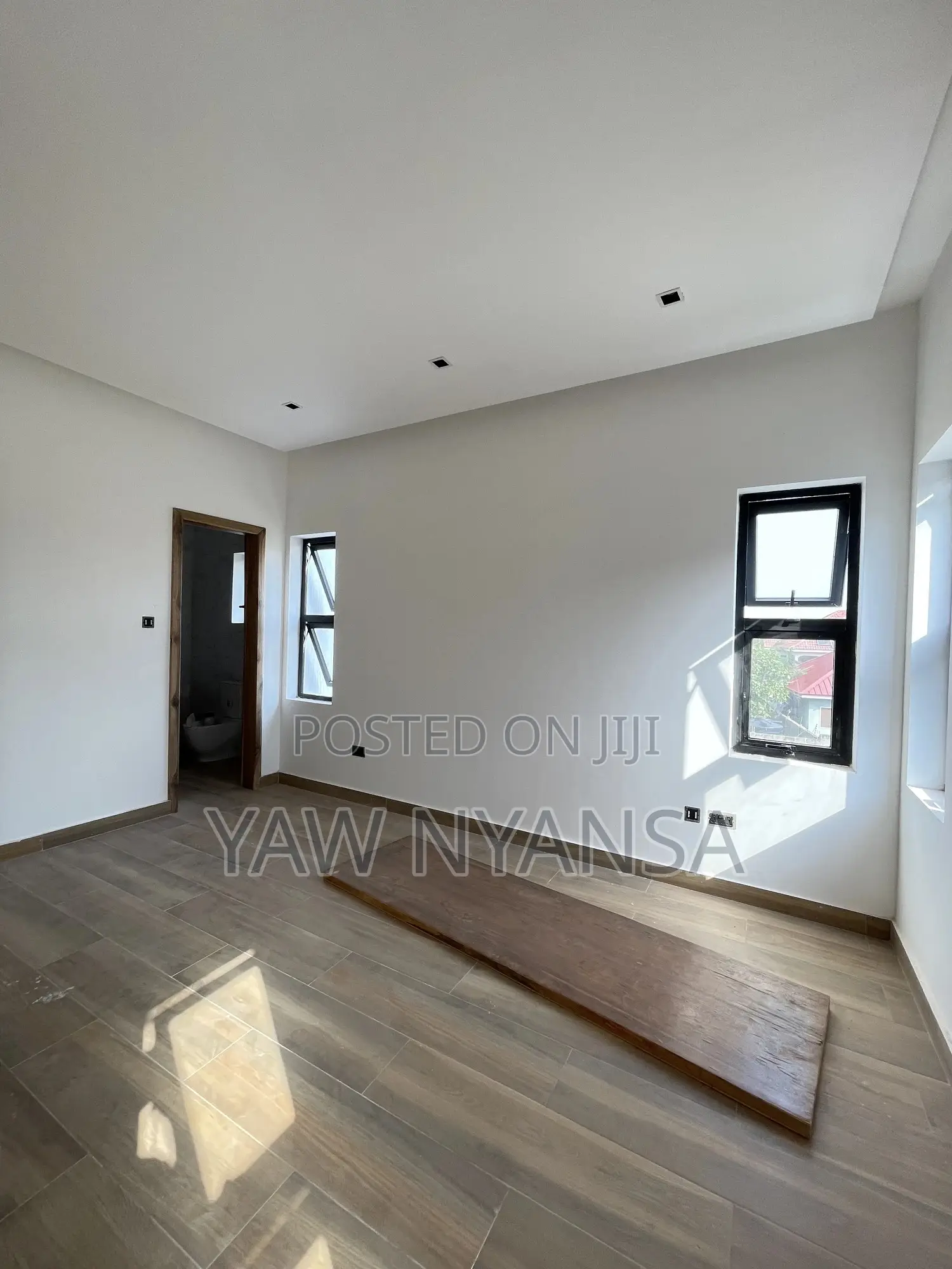 4bdrm Duplex in East Legon Hills for sale