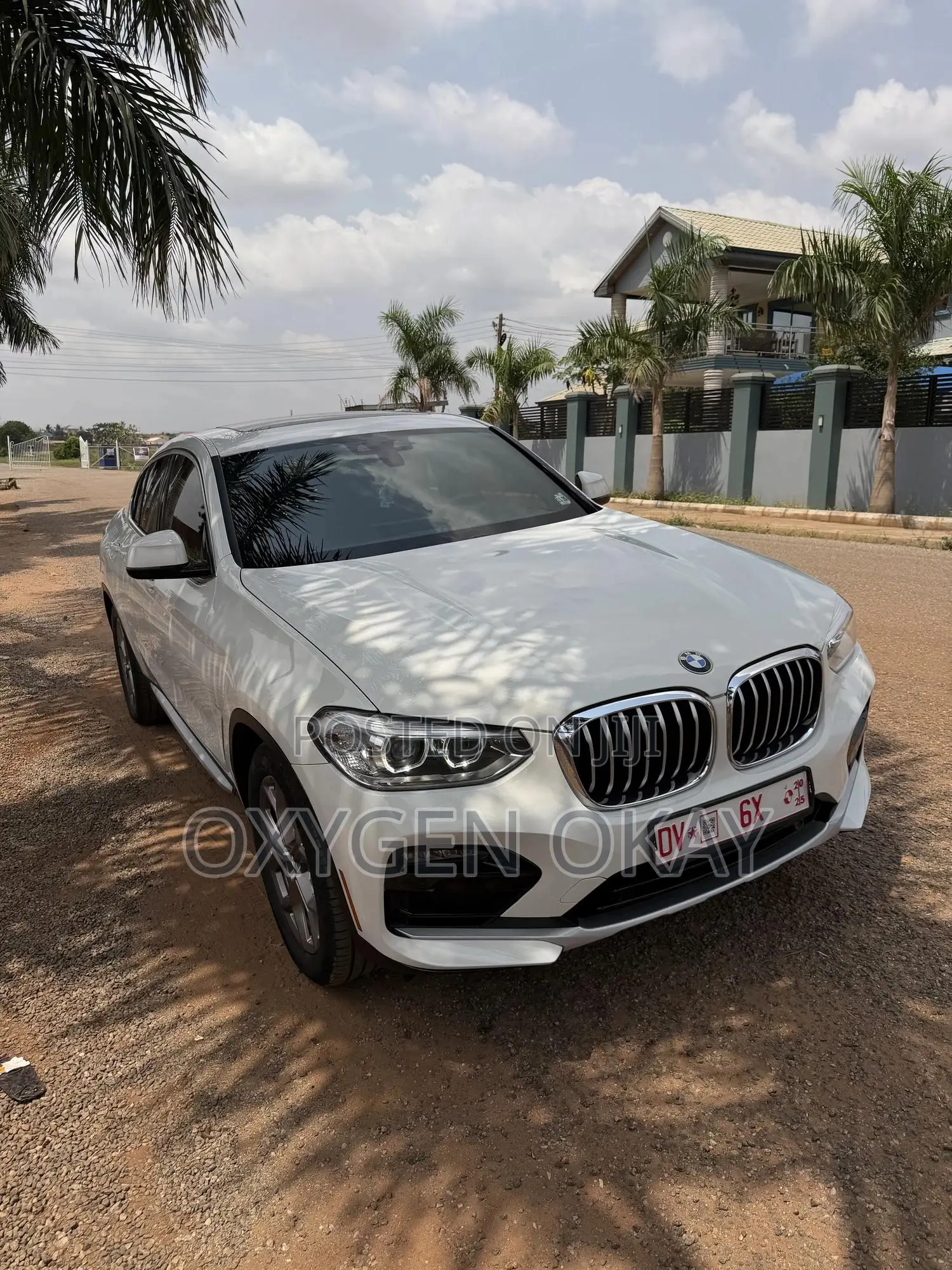 BMW X4 xDrive30i 2021 White