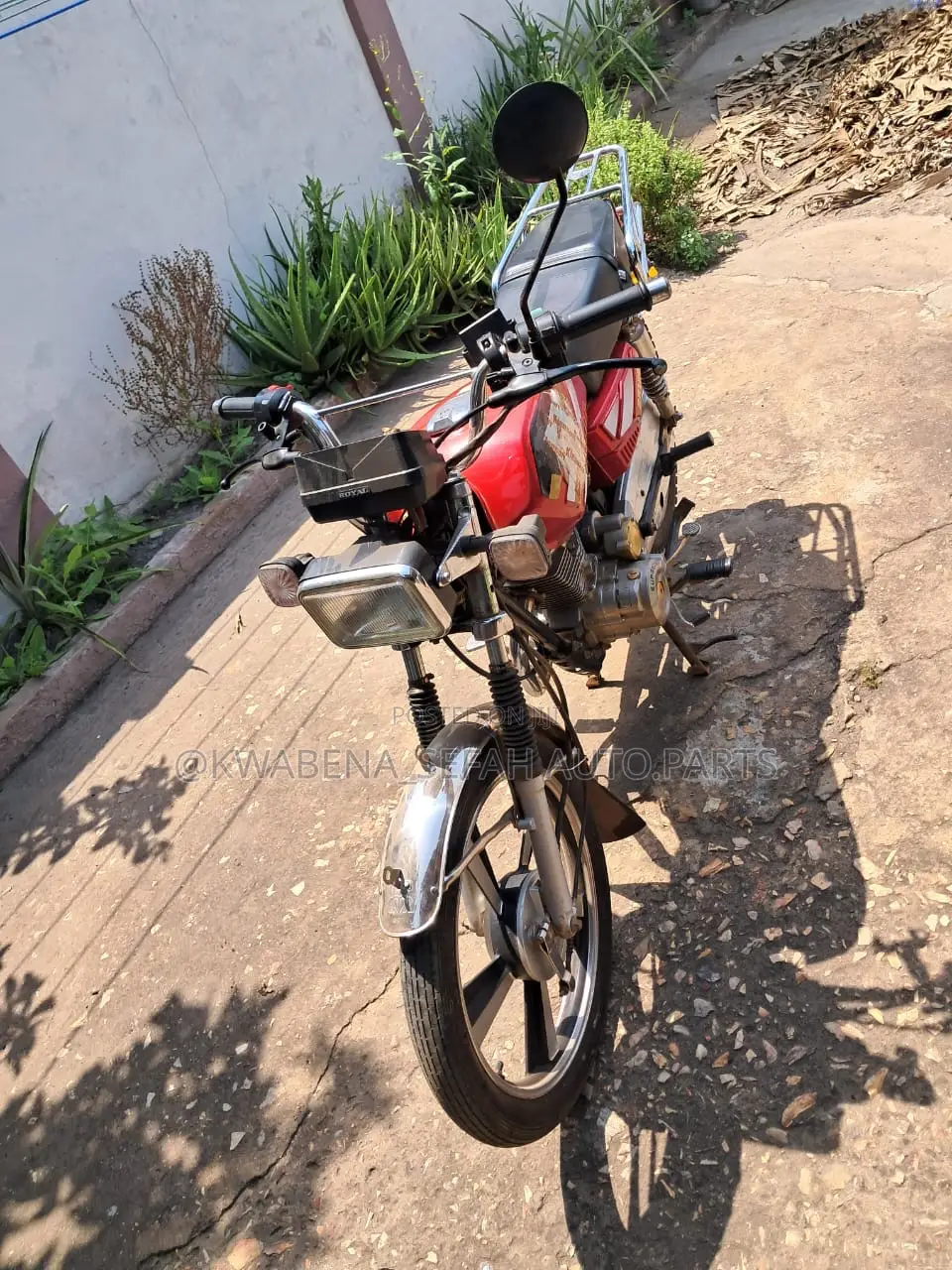 Royal RY125 2025 Red