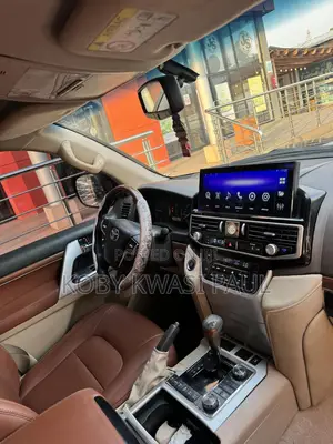 Toyota Land Cruiser 4.6 V8 GX-R 2014 Black