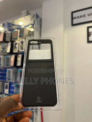Galaxy Z Flip 4 Case