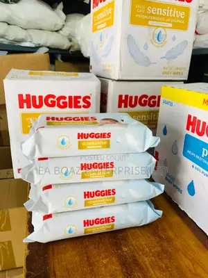 Huggies Extra Care Sensitive Baby Wipes 48 Wipes X 8pack