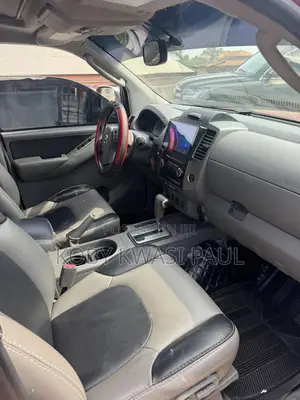 Nissan Frontier King Cab SE V6 2011 Brown