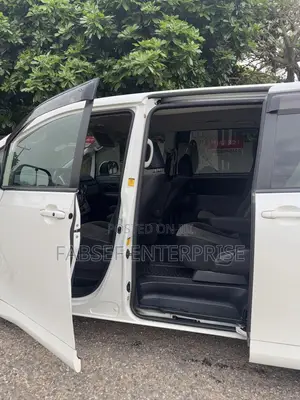 Toyota Voxy 2012 White