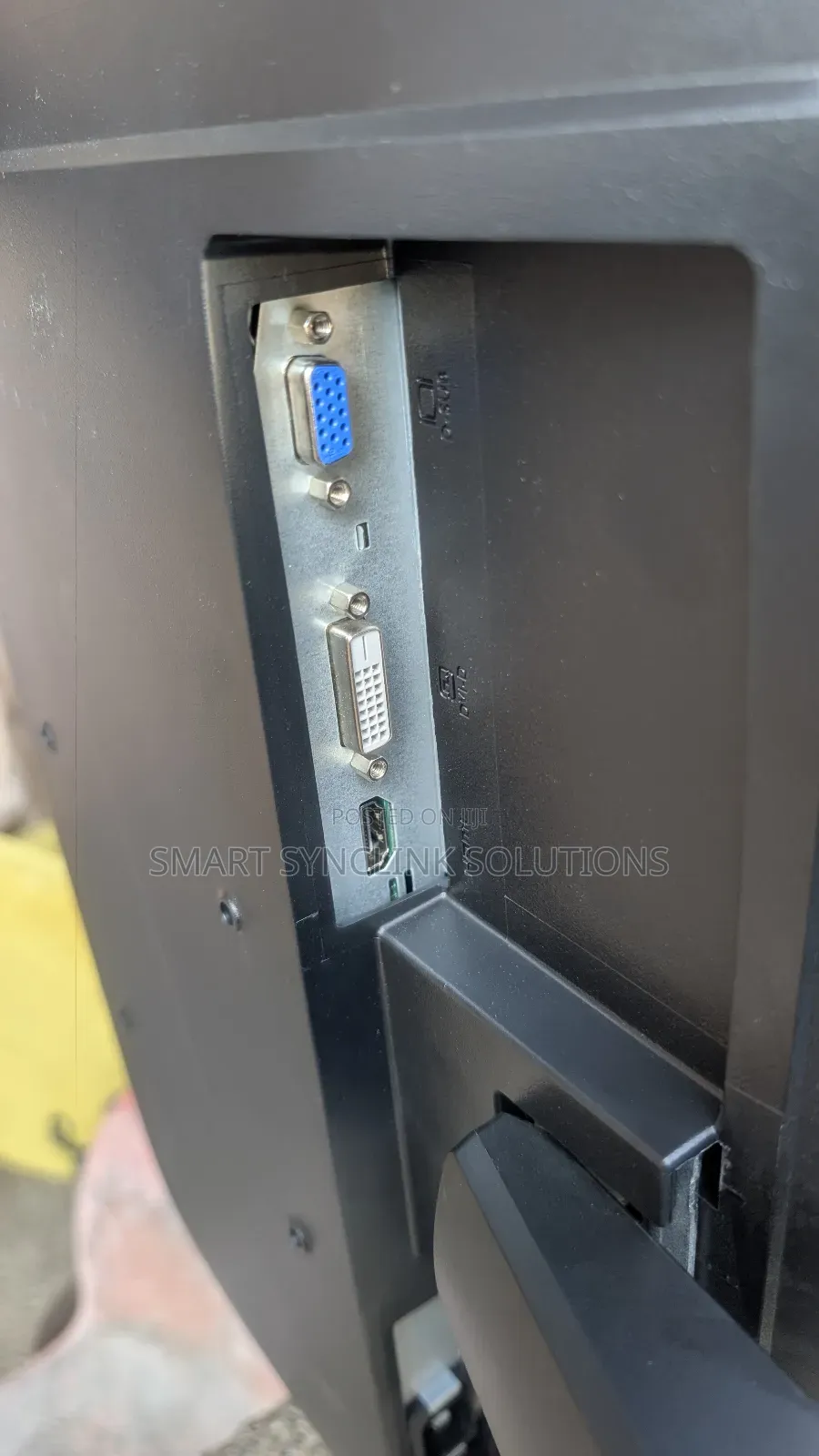 24" Hp Monitor With Hdmi Port