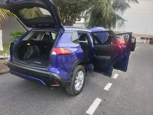 Toyota Corolla Cross 2.0 Petrol AWD 2022 Blue