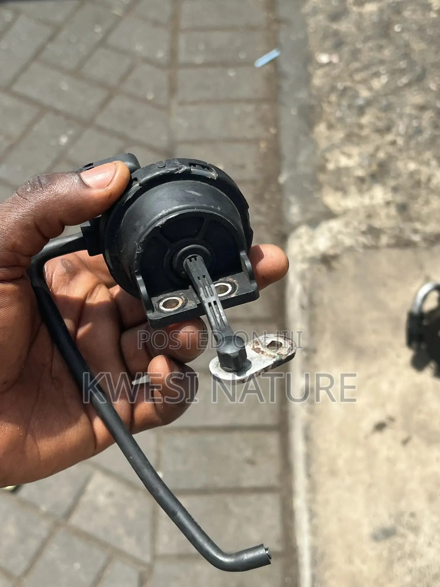 Hyundai Elantra 2017-2020 Vacuum Valve Solenoid Actuator.
