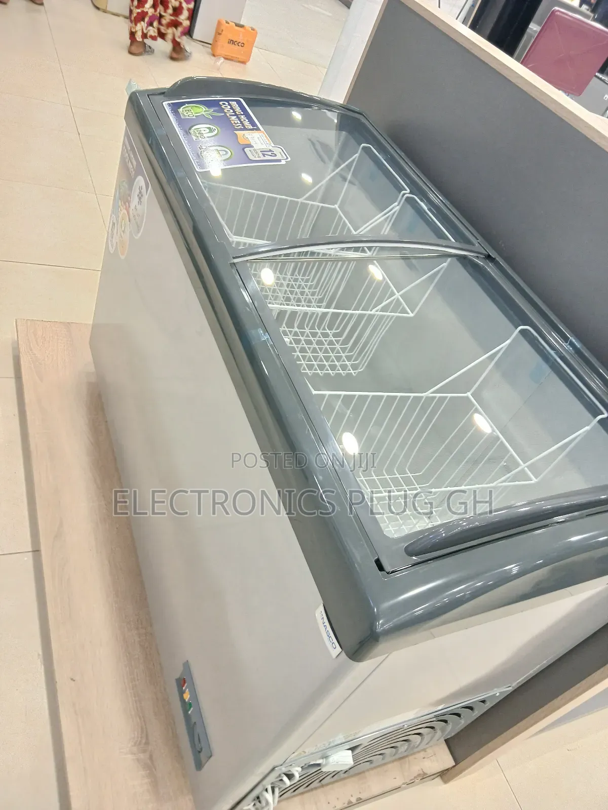 Nasco 360 Litres Display Freezer