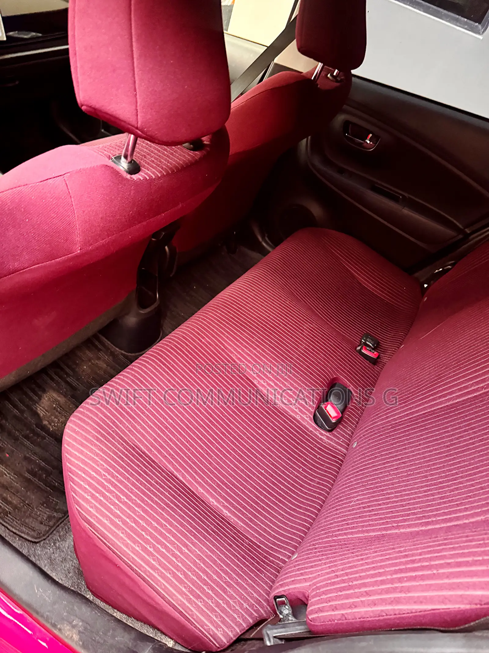 Toyota Vitz 1.3 FWD 5dr 2015 Pink