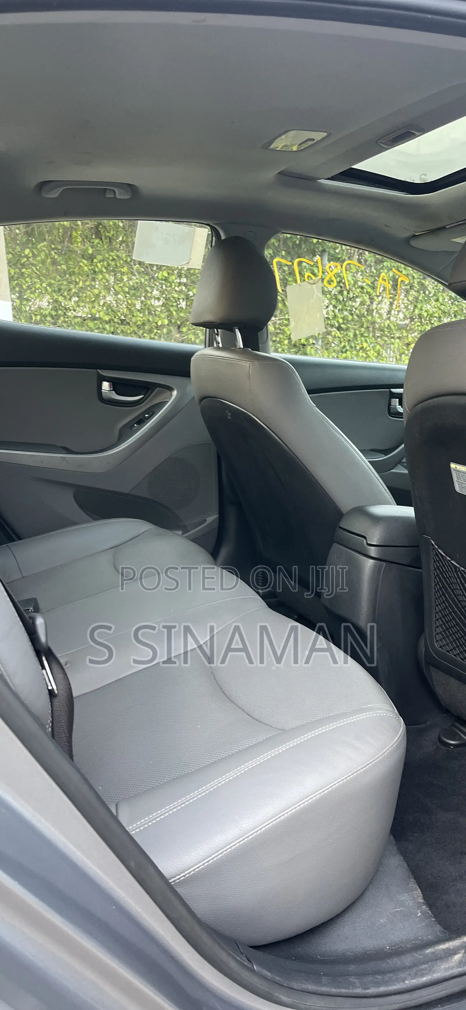 Hyundai Elantra Limited 4dr Sedan (1.8L 4cyl 6A) 2015 Gray