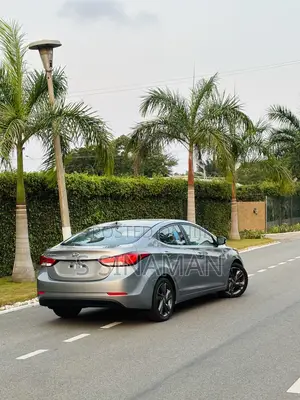 Hyundai Elantra Limited 4dr Sedan (1.8L 4cyl 6A) 2015 Gray