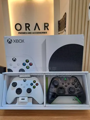 Xbox Series "S" Digital (512gb) + Two Controllers