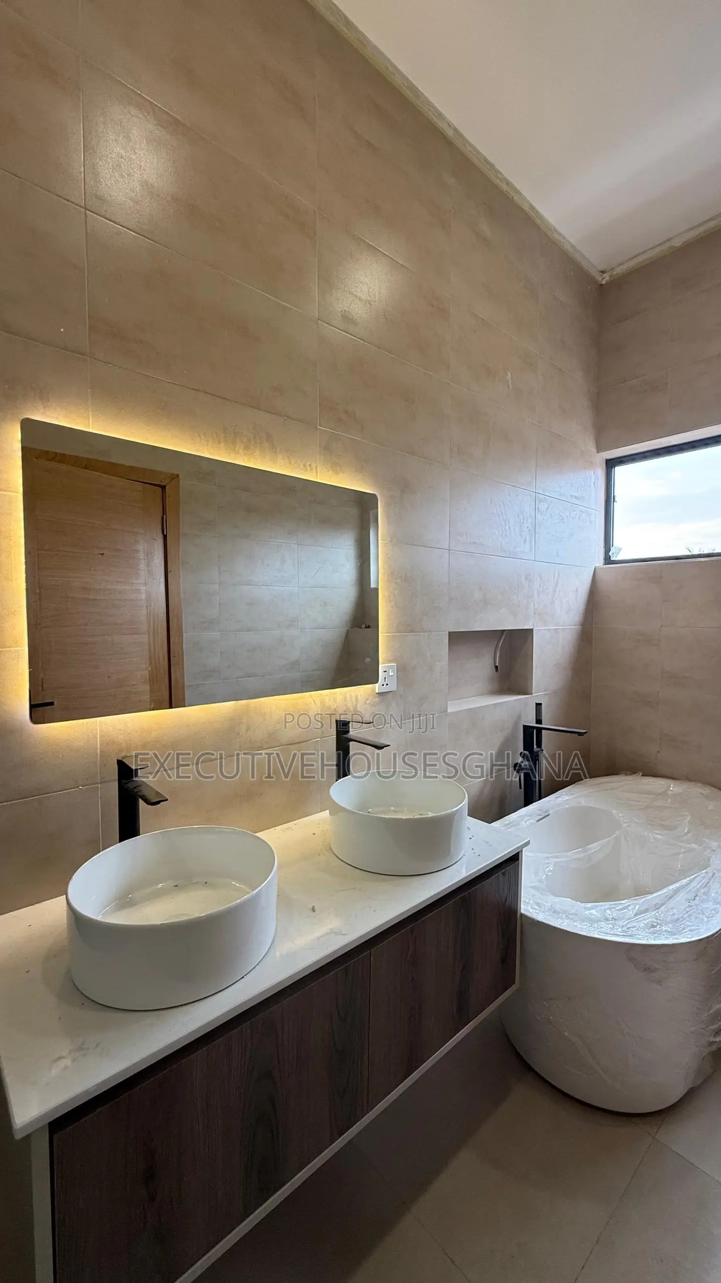 4bdrm House in Executivehousesghana, Spintex for sale