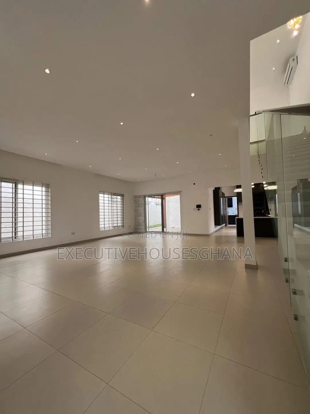 4bdrm House in Executivehousesghana, Spintex for sale
