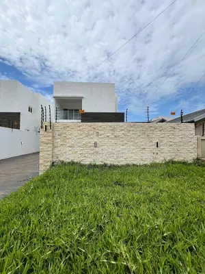 4bdrm House in Executivehousesghana, Spintex for sale